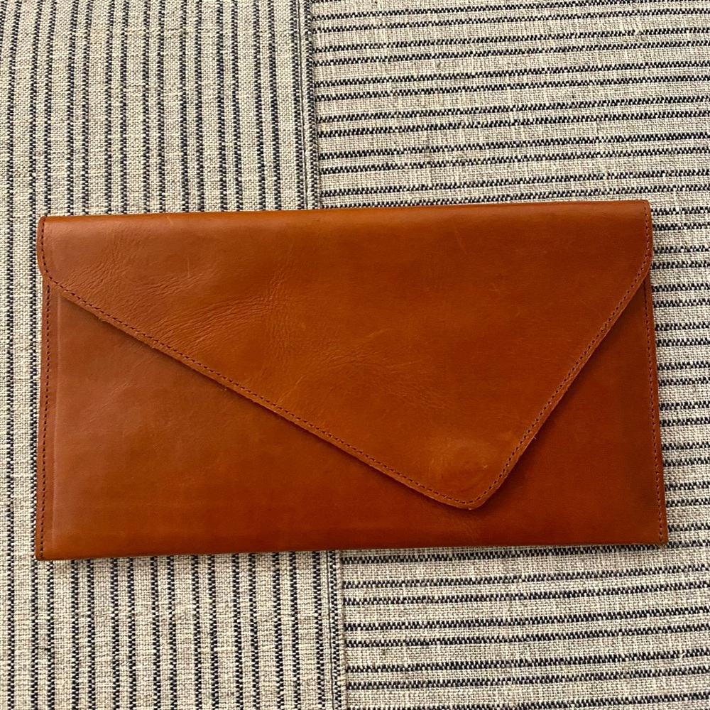 Nisolo Luisa Clutch Rosewood